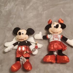 DisneyValentine's day set stuffed animal